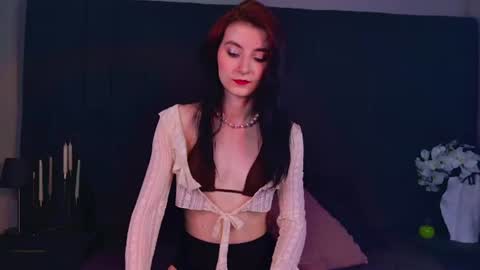 Nicole online show from June 20, 6:36 pm