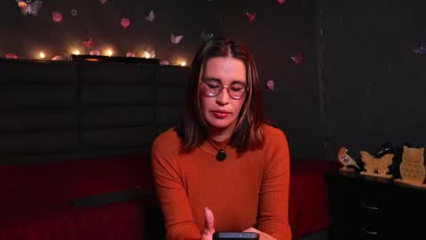 Kathie  Dicky    online show from September 21, 1:37 pm