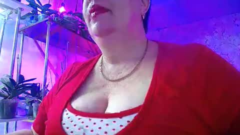 Lady Gloria online show from December 16, 6:42 am