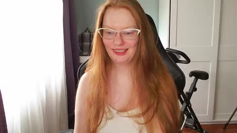 Angelika online show from April 4, 2:13 pm