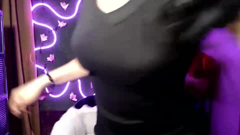 lady_kathy online show from September 19, 7:01 am