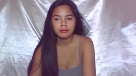 lady_krisha online show from December 3, 1:15 am