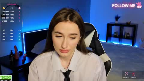 Olivia online show from March 19, 1:11 am