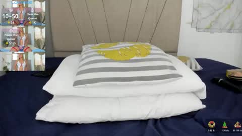 lady_miss___ online show from December 17, 1:51 pm