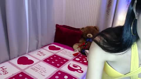 Trix online show from February 3, 2:53 am