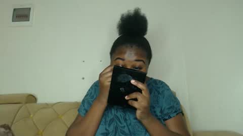 Maya online show from March 22, 7:07 pm