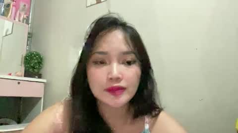 yuki hermosa online show from September 14, 1:45 pm