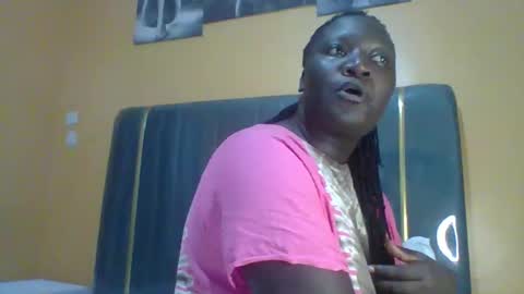 lindah32 online show from March 14, 6:56 pm