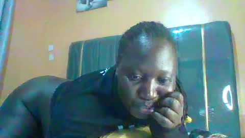 lindah32 online show from July 3, 11:53 pm