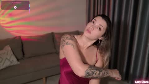 ladylancaster online show from January 15, 11:41 am