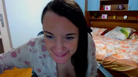 LadyLHoty online show from June 16, 8:24 pm
