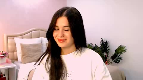 Amelia online show from September 28, 7:01 pm