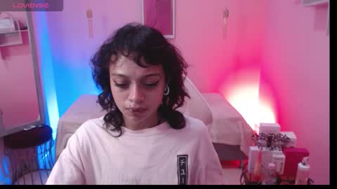 Ladywawy  online show from October 1, 12:59 pm