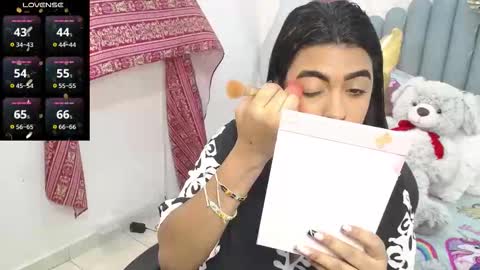 Laskhmirani online show from December 3, 11:33 am