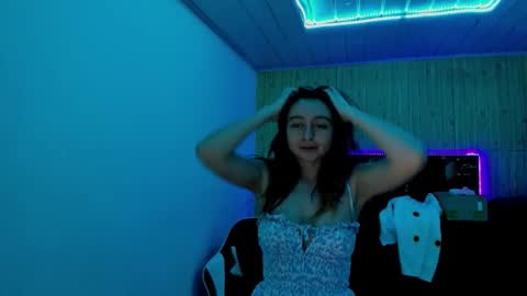 Lala clark online show from February 4, 9:19 pm