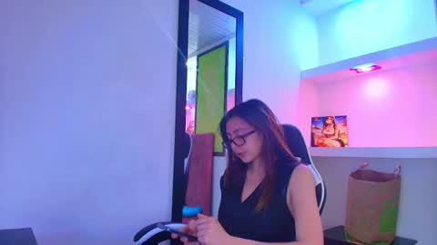 Snapshot of lala_clark chatting on September 29, 12:48 pm Lala clark online show from September 29, 12:48 pm