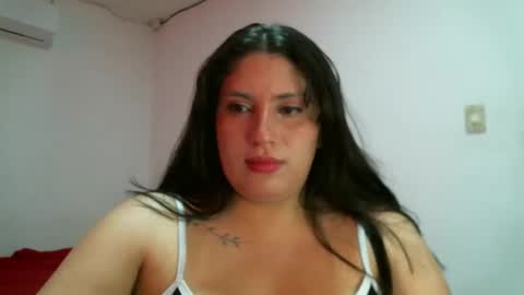 laura gomez online show from February 15, 4:23 pm