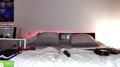 Lola online show from February 11, 6:56 pm