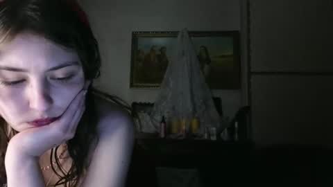 I work 5PM to 9 PM EST  New York online show from December 22, 6:47 pm