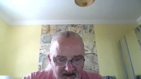 lamabama online show from October 18, 3:27 pm