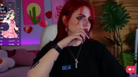 just call me Lana  and her security online show from April 19, 9:54 am