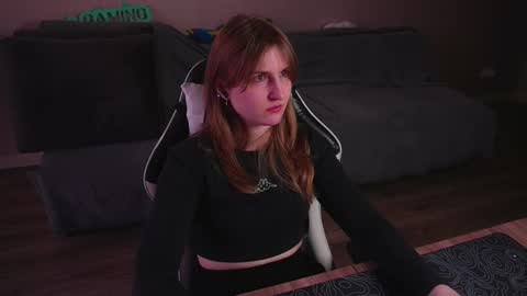 Kay online show from February 17, 4:00 am