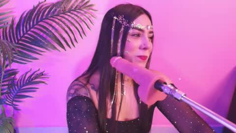 LANA online show from May 31, 5:39 am