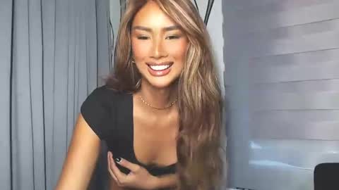 Lana online show from February 3, 4:04 am