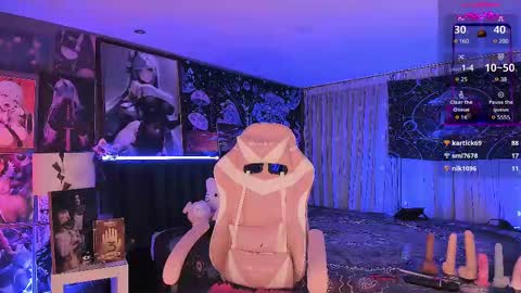 Snapshot of lanakyutt chatting on February 26, 11:32 am L A N A online show from February 26, 11:32 am