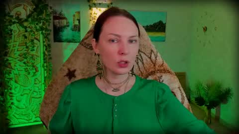 Lana Radiance online show from May 27, 10:34 am