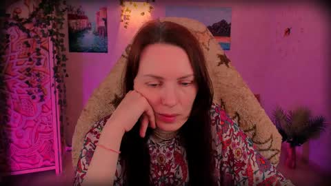 Lana Radiance online show from June 5, 1:49 pm