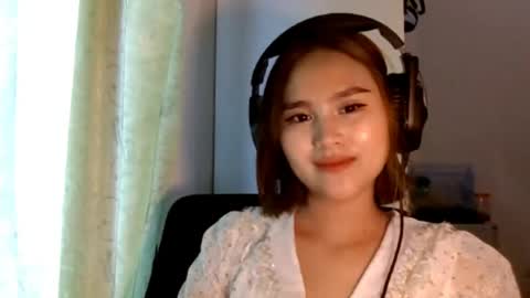 Victoria online show from April 21, 4:52 am