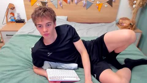 Fandi online show from February 26, 11:13 am