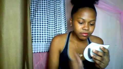 lara_belle online show from June 19, 10:21 am