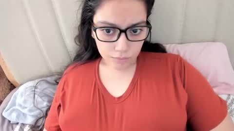 lara online show from March 22, 6:34 pm