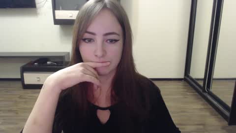 Laralianna online show from December 8, 2:52 pm