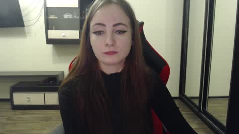 Laralianna online show from January 11, 5:20 am