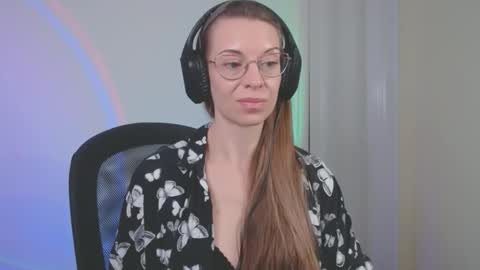 larawintersxxx online show from January 17, 8:50 pm