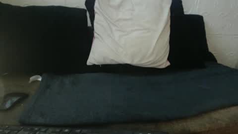 Lariss online show from February 22, 7:27 pm