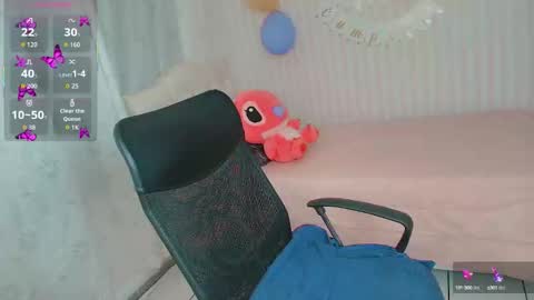 Larissas online show from October 19, 9:41 pm