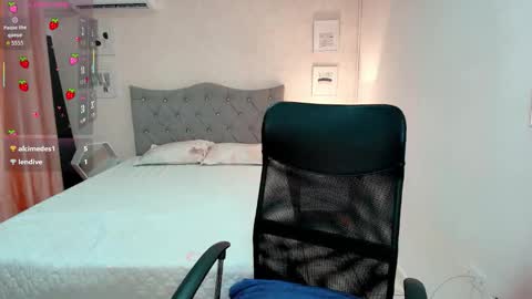 Larissas online show from November 23, 9:24 pm