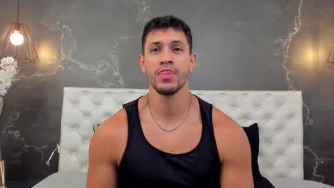 andrew online show from November 28, 1:07 pm