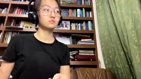 Aiko online show from December 15, 2:24 pm