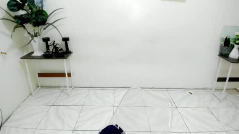 Kendra online show from April 3, 12:01 pm