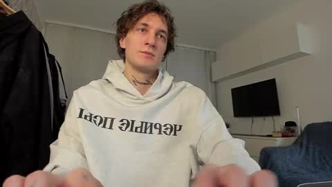 Snapshot of lastnight4you chatting on March 11, 3:23 pm acie online show from March 11, 3:23 pm