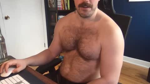 Latenightlunch online show from March 5, 3:10 pm