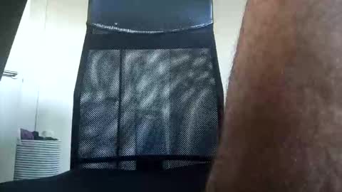 latex_love20 online show from June 9, 7:08 am