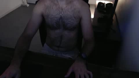 Snapshot of latexdave84 chatting on October 8, 10:32 am latexdave84 online show from October 8, 10:32 am