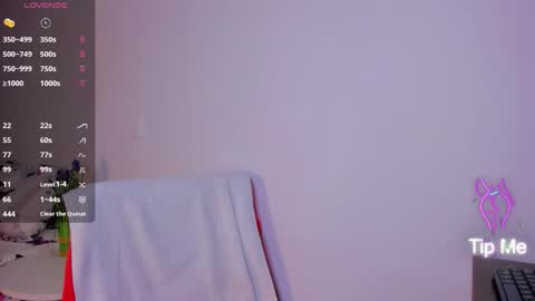 Gabby online show from March 3, 1:56 am