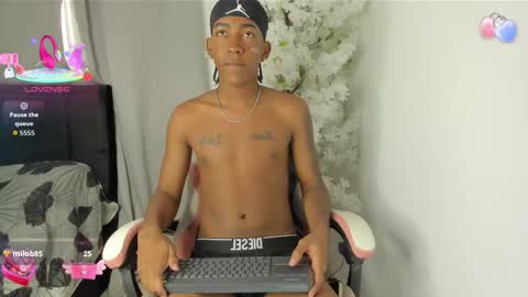 kay online show from March 19, 7:08 pm